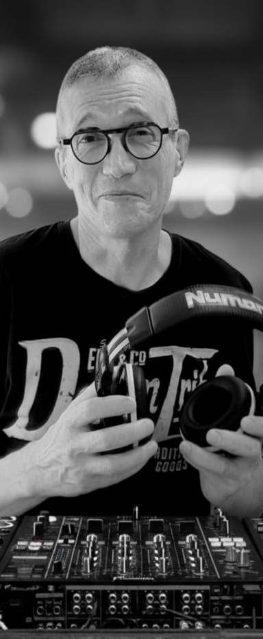 Qui est Mixtrotter Un Dj qui vient vous rencontrer dans la rue